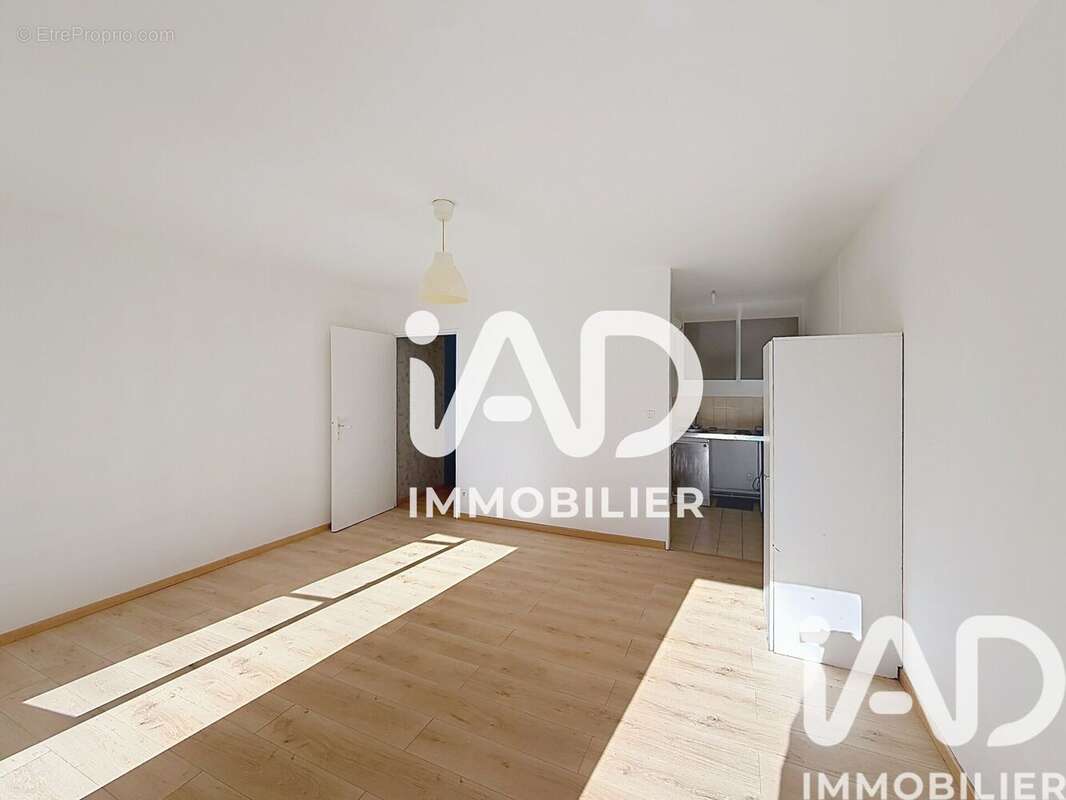 Photo 3 - Appartement à BRIE-COMTE-ROBERT