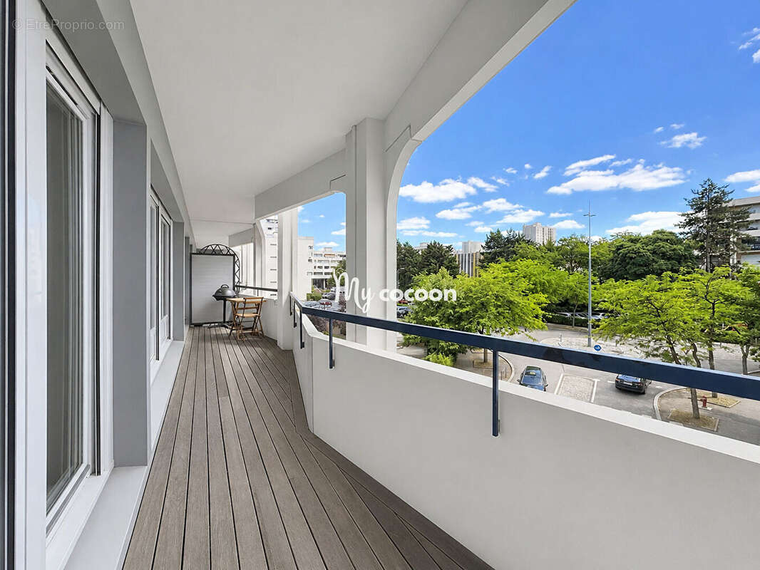 Appartement à LYON-9E