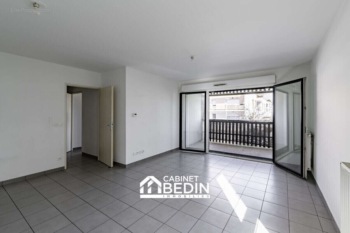 Appartement à VILLENAVE-D'ORNON