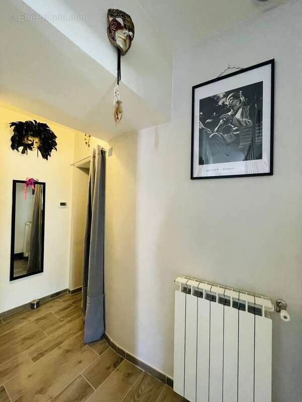 Appartement à L&#039;ESCARENE