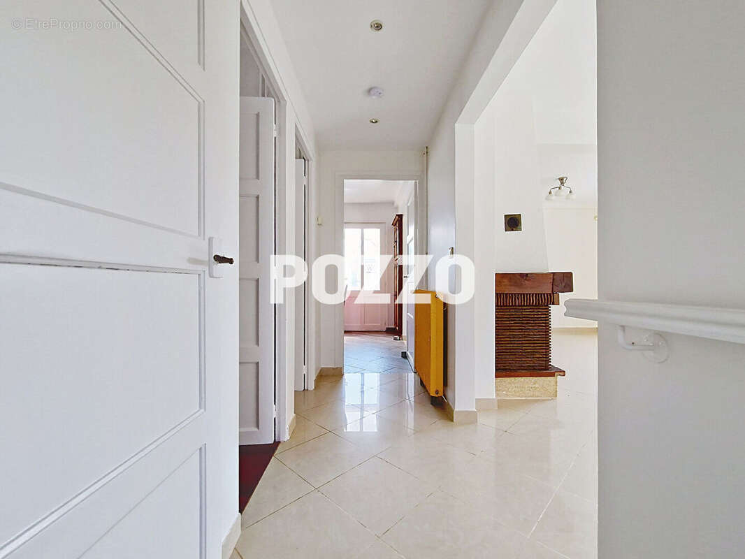 Maison à COURSEULLES-SUR-MER