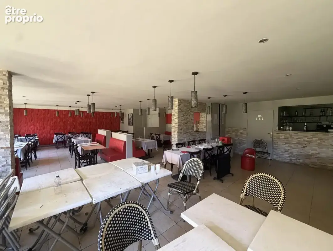 Bien immobilier à vendre à Voisins-Le-Bretonneux (78960) - photo 2