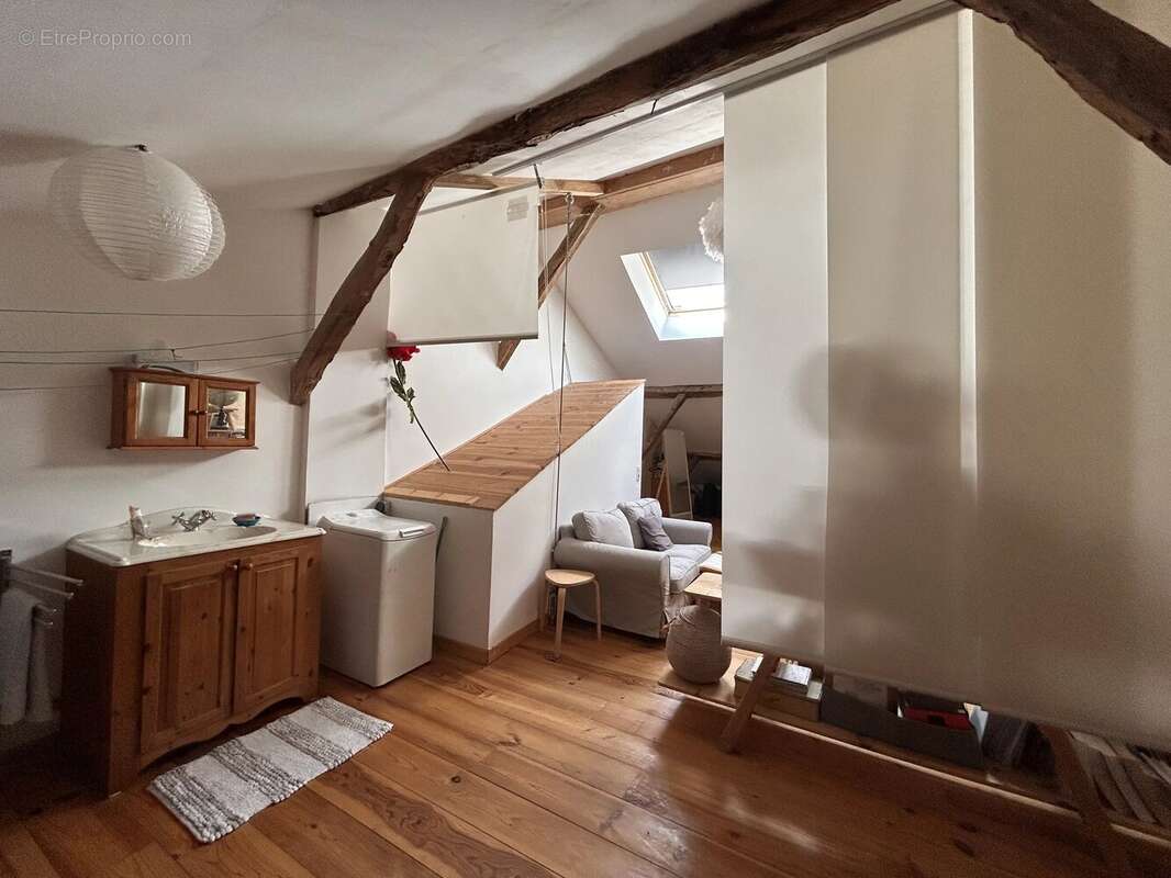 Vieil Aurignac, maison de village avec Gîte et terrasse - photo 13