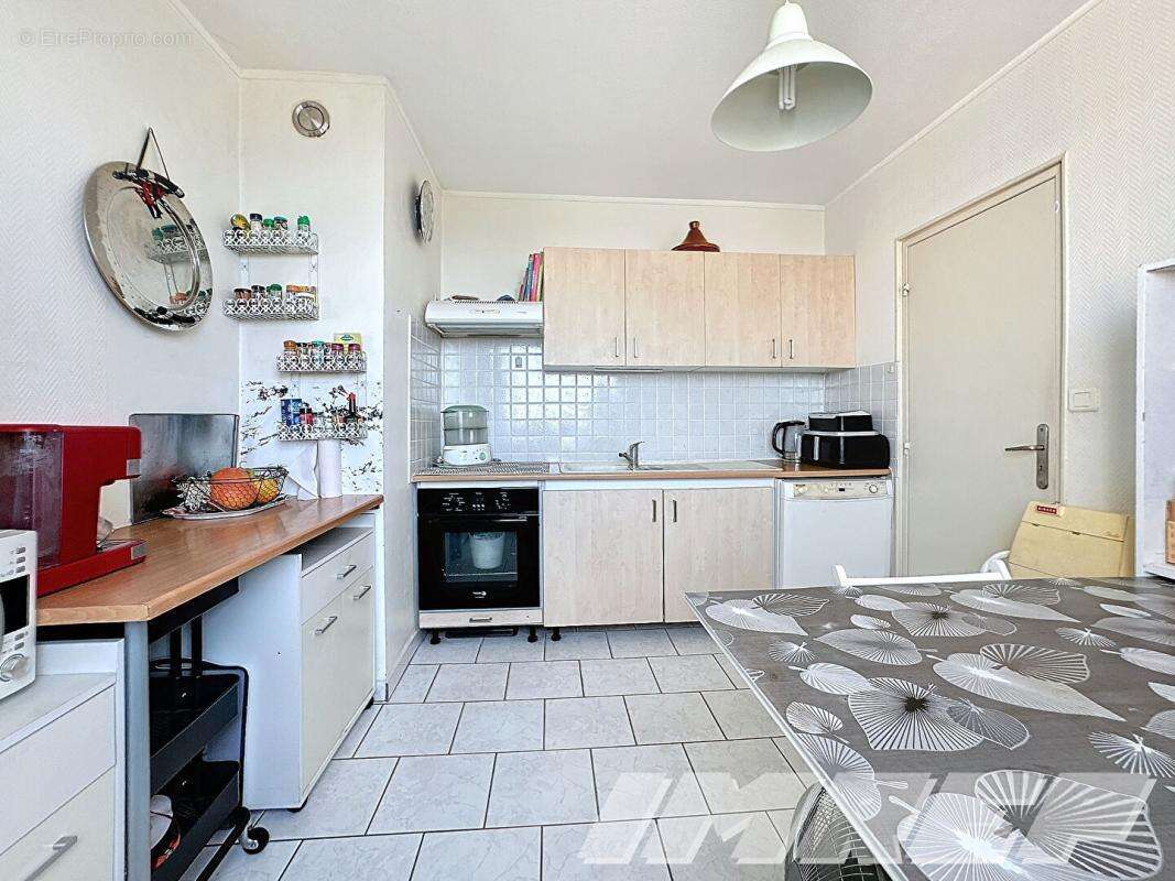 Appartement à MARSEILLE-10E