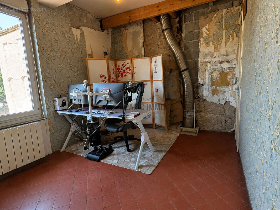 Maison de ville atypique à rénover - photo 4