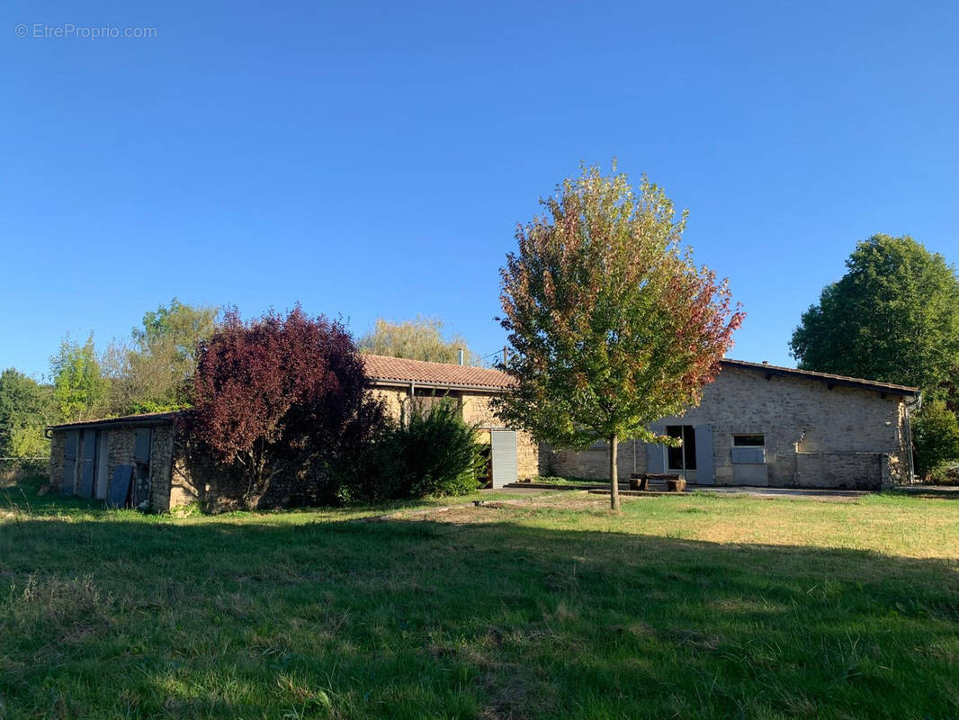 Maison à LISTRAC-DE-DUREZE