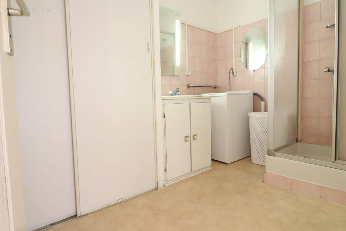 Appartement à VILLENAVE-D&#039;ORNON