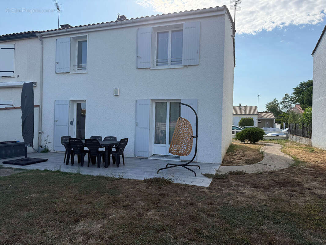Maison rénovée de 94 m2 avec jardin de 362 m² ? Proche commerces - photo 11