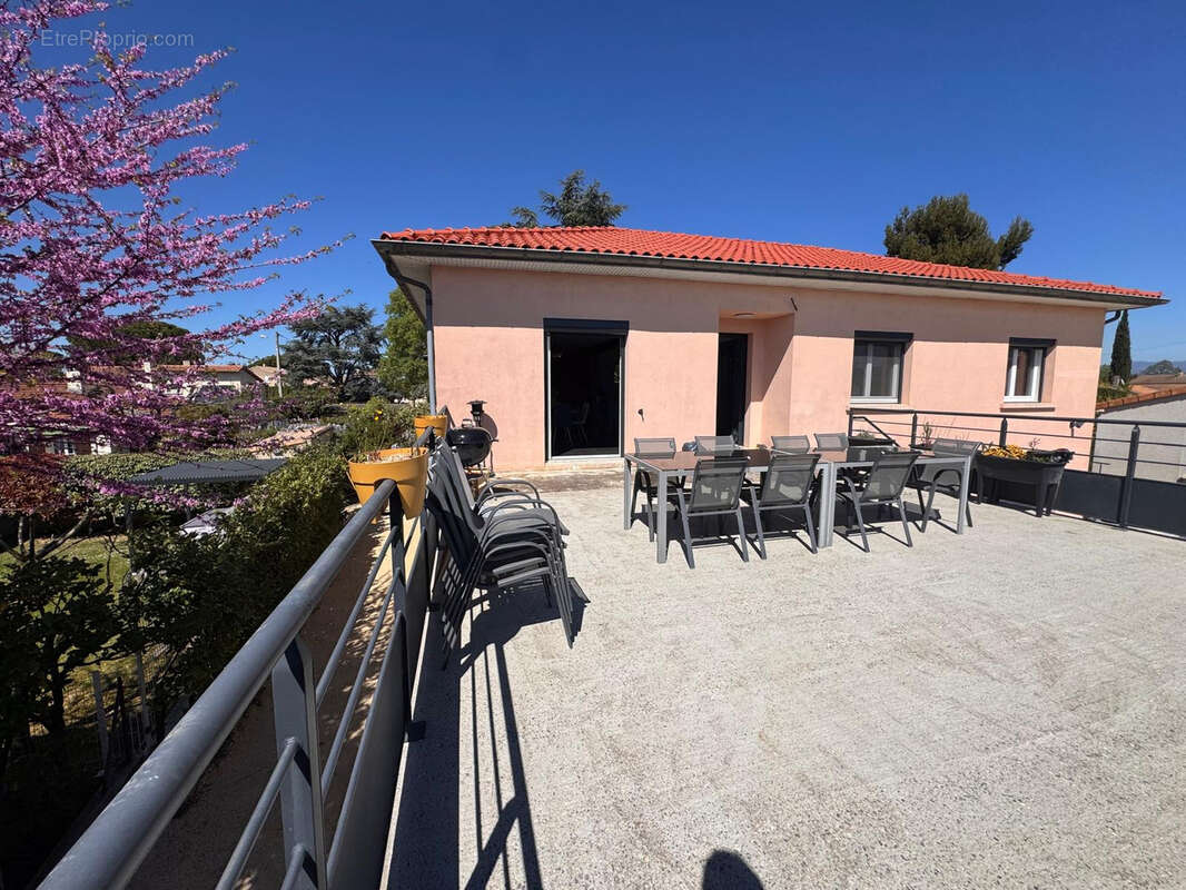 Maison à BEAUMONT-LES-VALENCE