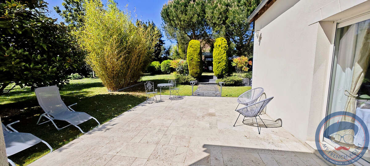 Maison à SAINT-CYR-SUR-LOIRE