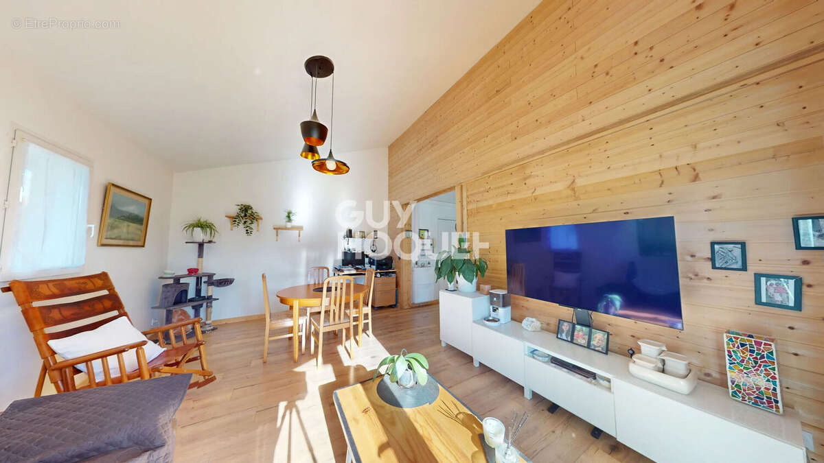 Appartement à URRUGNE