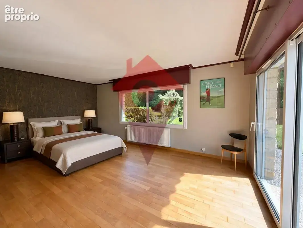 Domaine privé avec prestations premium   Maison de plain-pie - photo 8