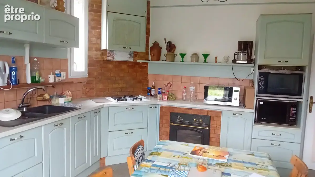 Maison 6 pièces avec grand terrain et dépendances - photo 3