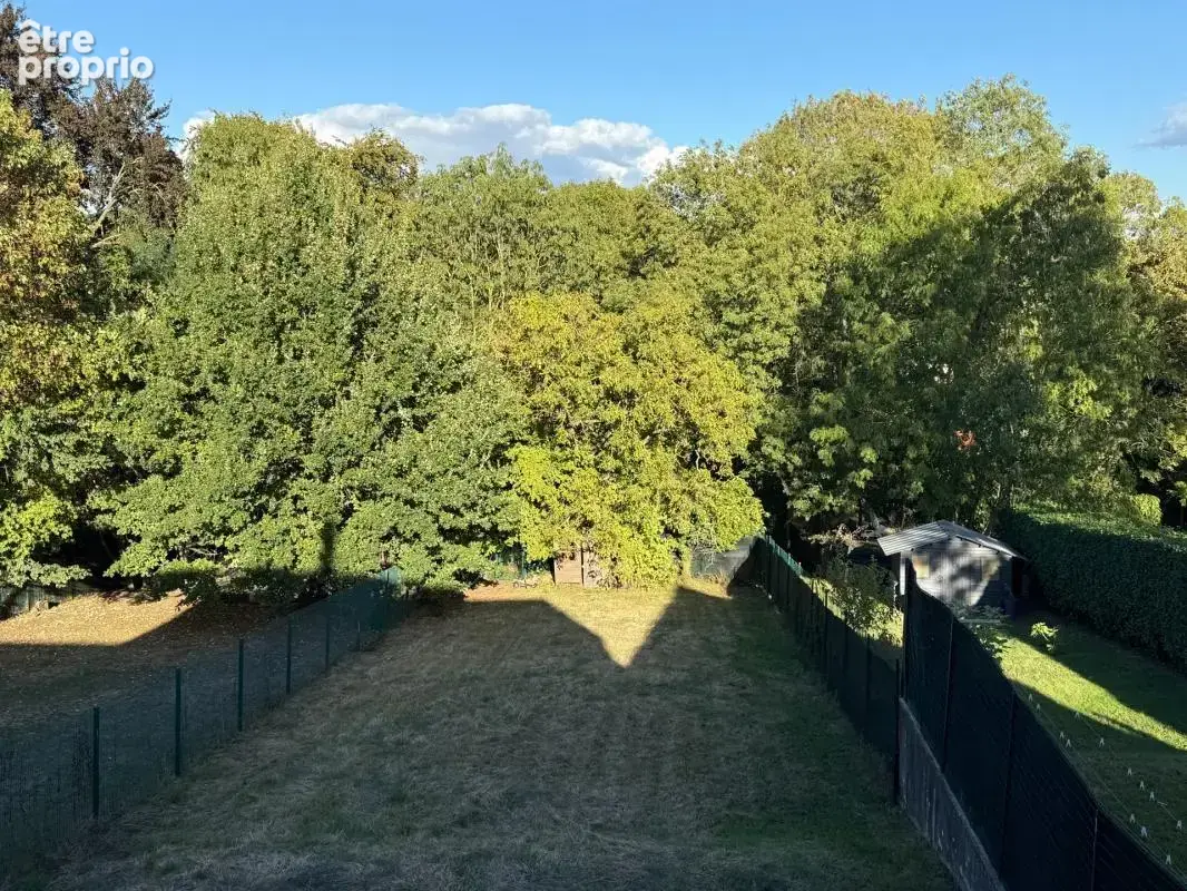 Pontoise – 174 m² habitables et 70 m² de combles : imaginez la suite ! - photo 22
