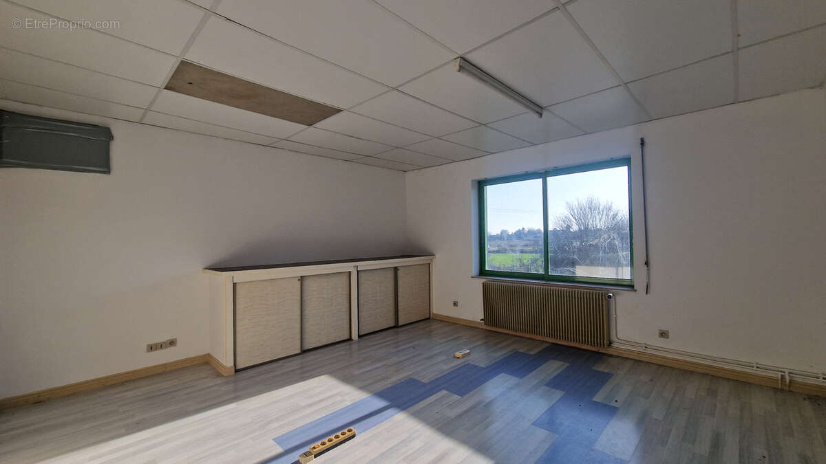 Autre à SAINT-SAUVANT