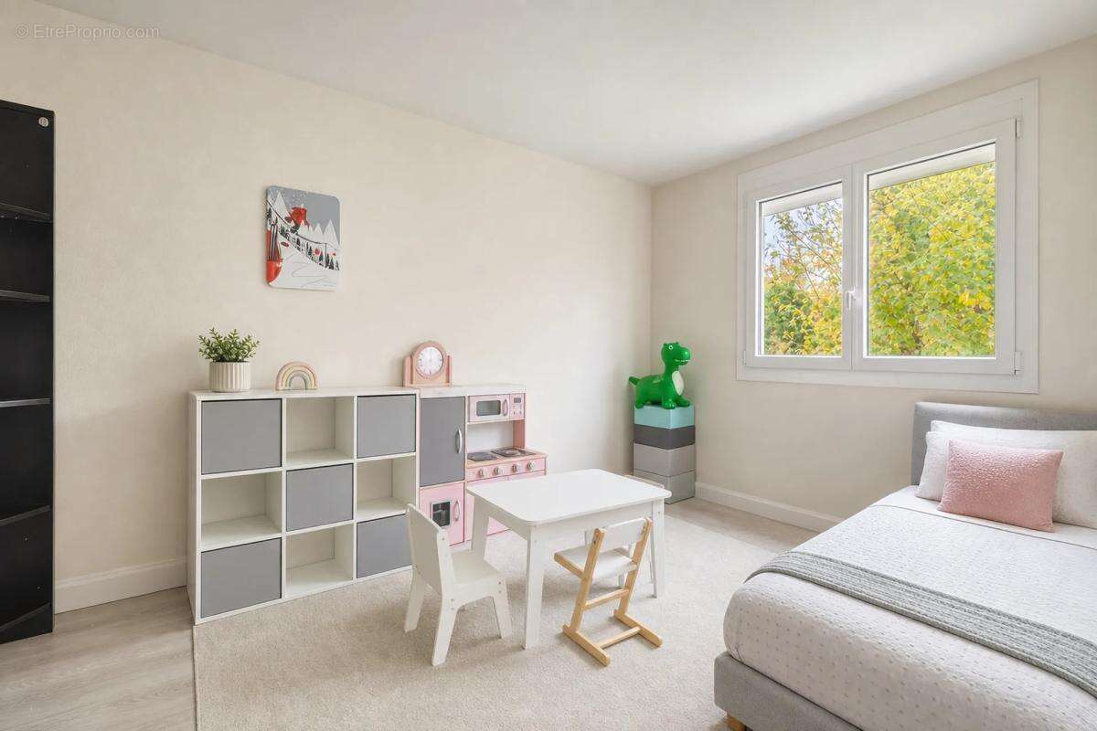Charmant 4 pièces de 84 m² proche RER à Maurecourt - photo 5