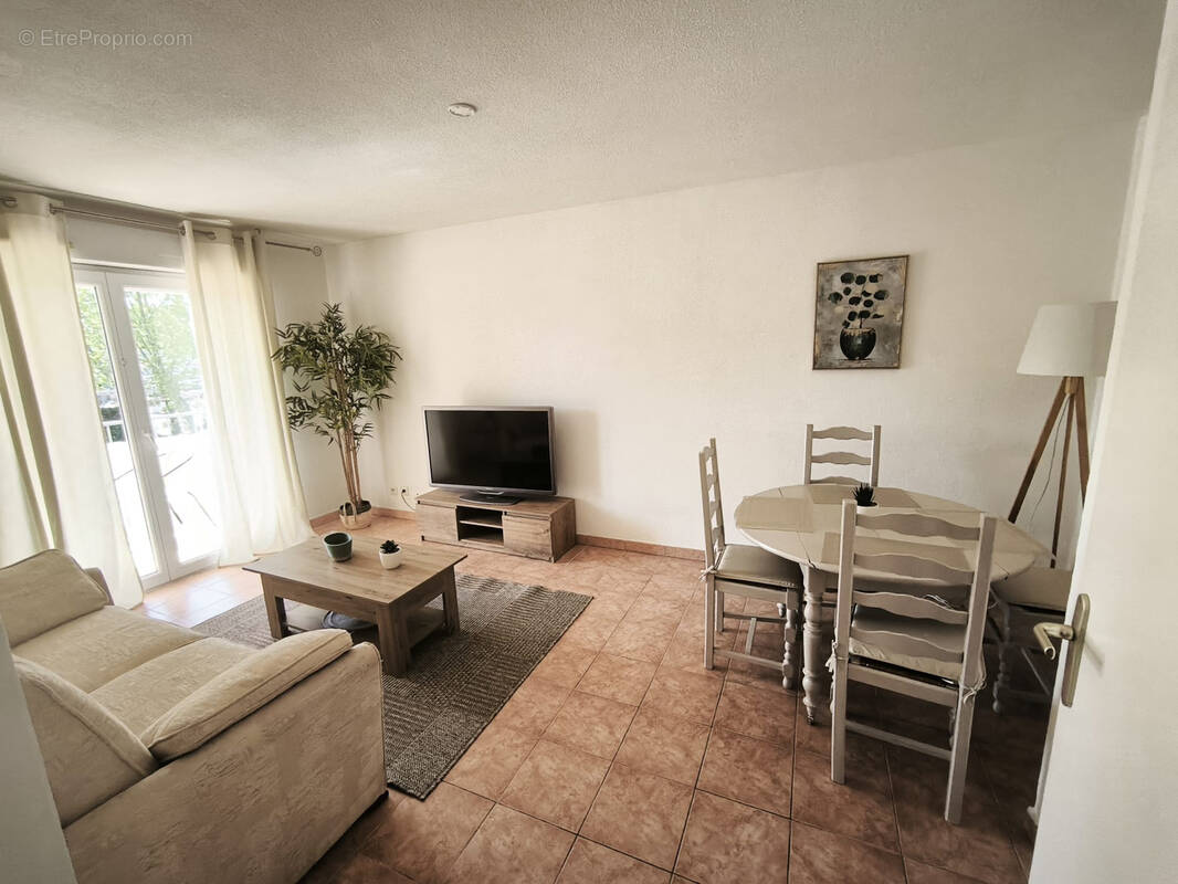 Appartement à FREJUS