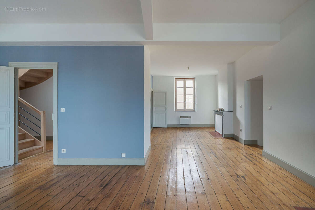 Appartement à CARCASSONNE