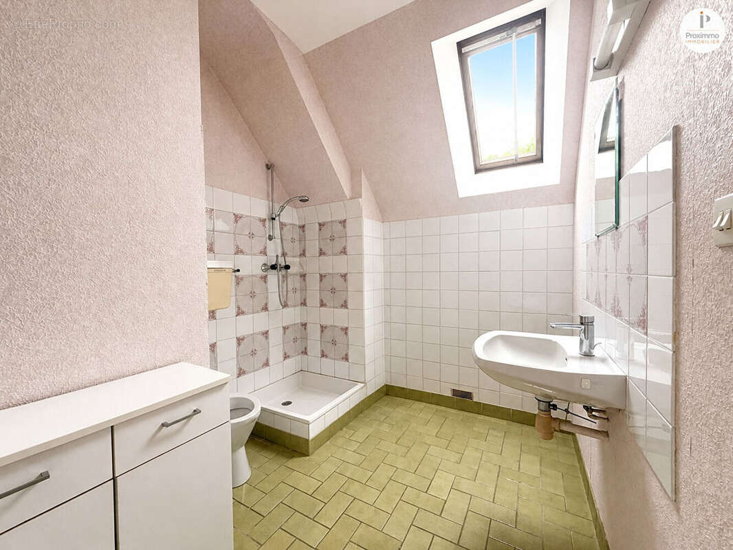 REDON Une maison familiale lumineuse aux beaux volumes 3 chambres ILLE ET VILAINE BRETAGNE SUD - photo 16