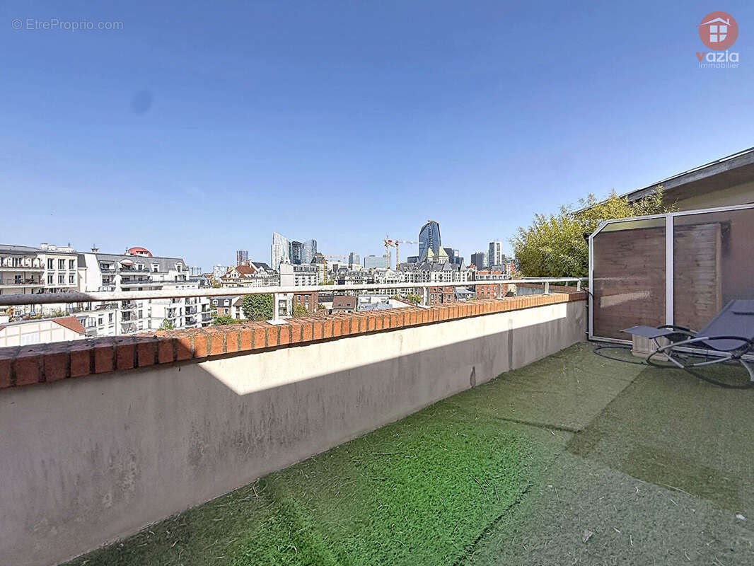 Appartement à SURESNES