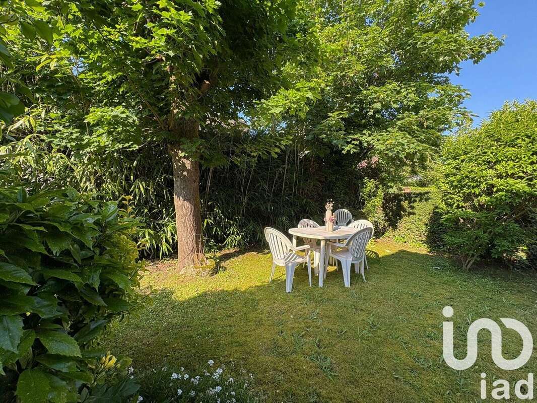 Photo 2 - Maison à LE PLESSIS-TREVISE