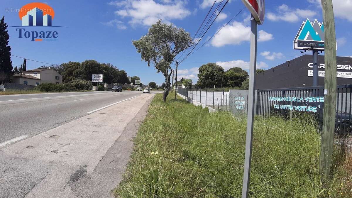 Commerce à ROQUEBRUNE-SUR-ARGENS