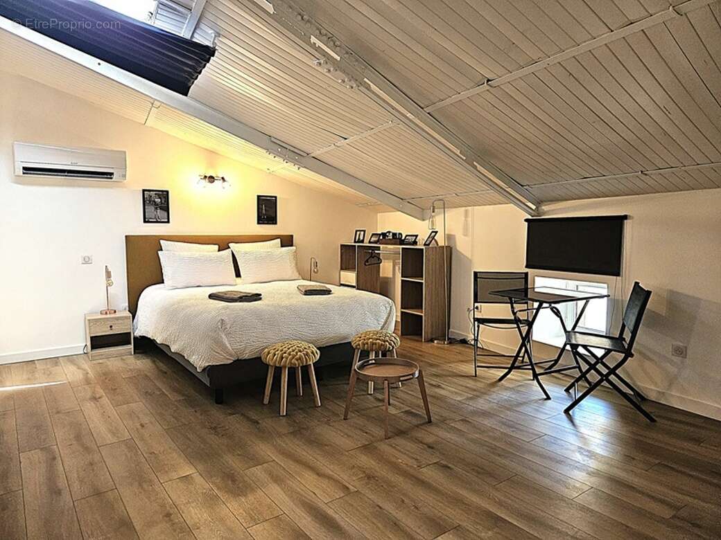 Appartement à SAINT-MARCEL-LES-SAUZET