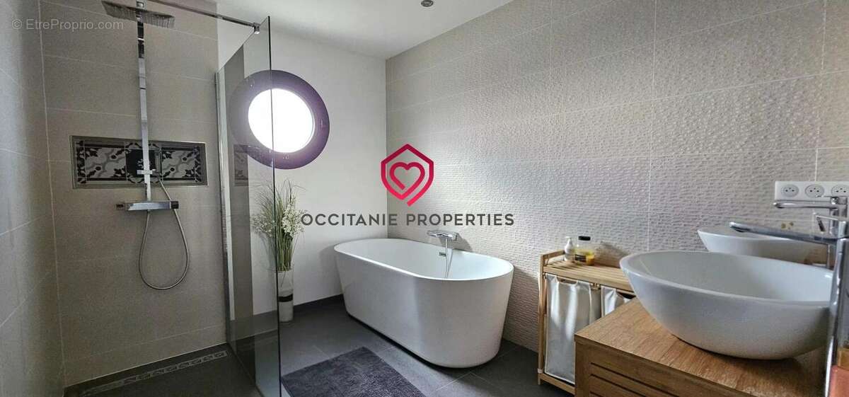 Maison à LEZAT-SUR-LEZE