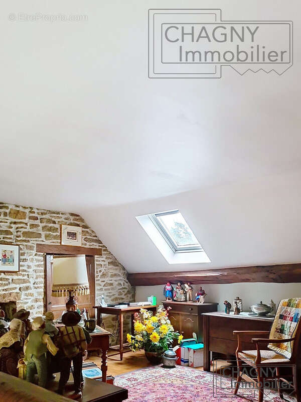 Maison à MONTAGNY-LES-BEAUNE