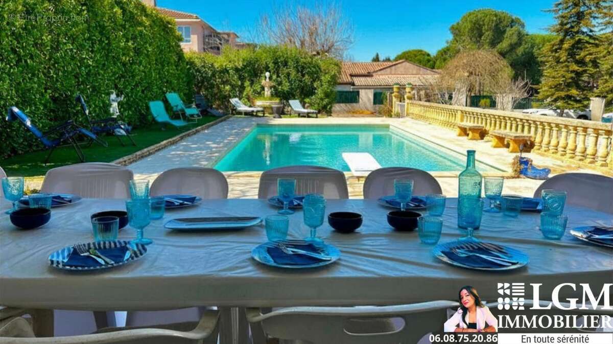 Charleval – Demeure provençale de caractère de 230 m² avec piscine et jardin arboré - photo 12