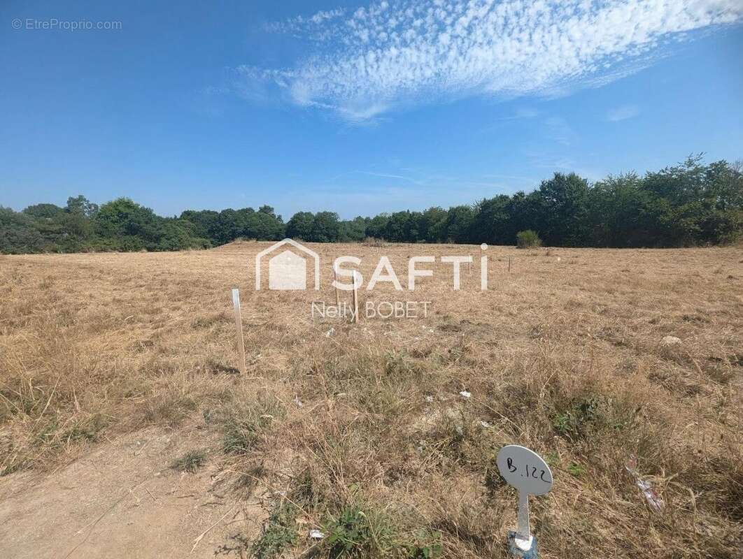 Terrain 346 m² à Goven  - photo 2