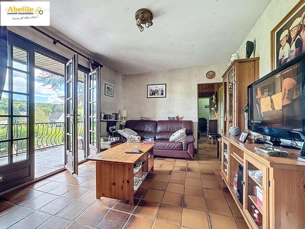 Maison à SAINT-CHERON