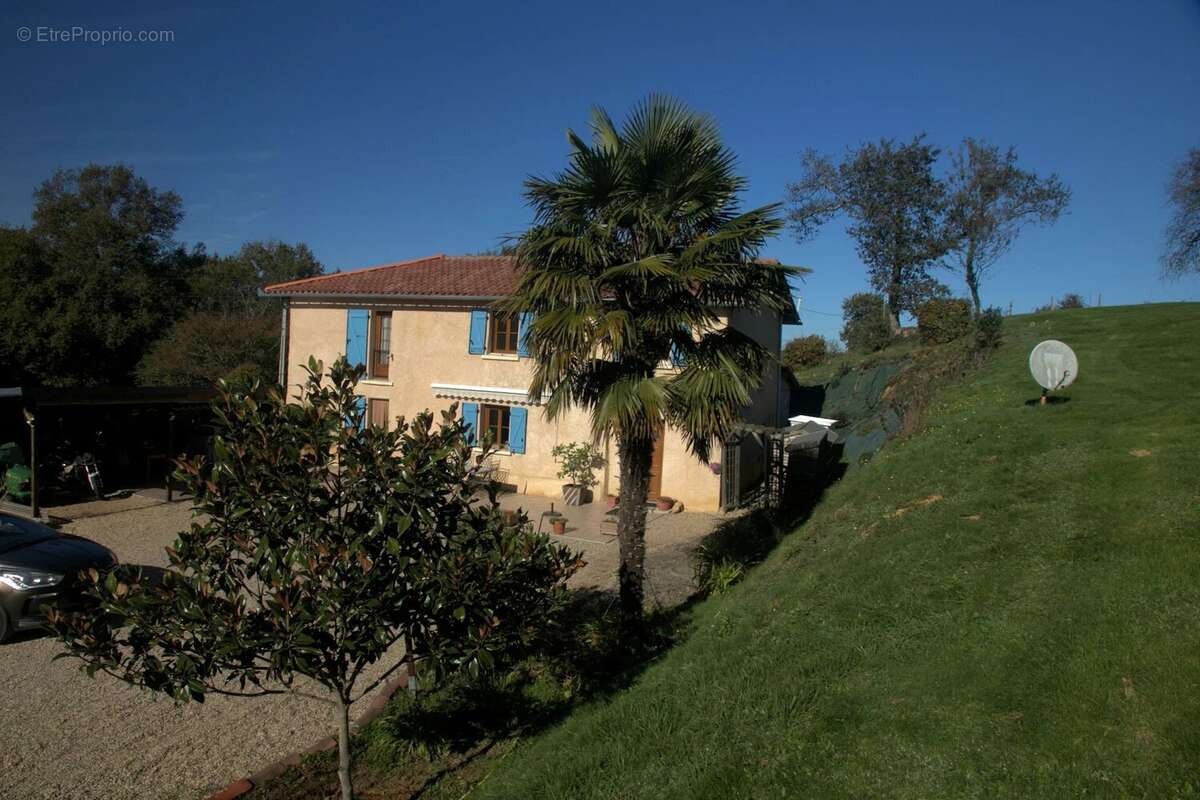 Maison à TRIE-SUR-BAISE