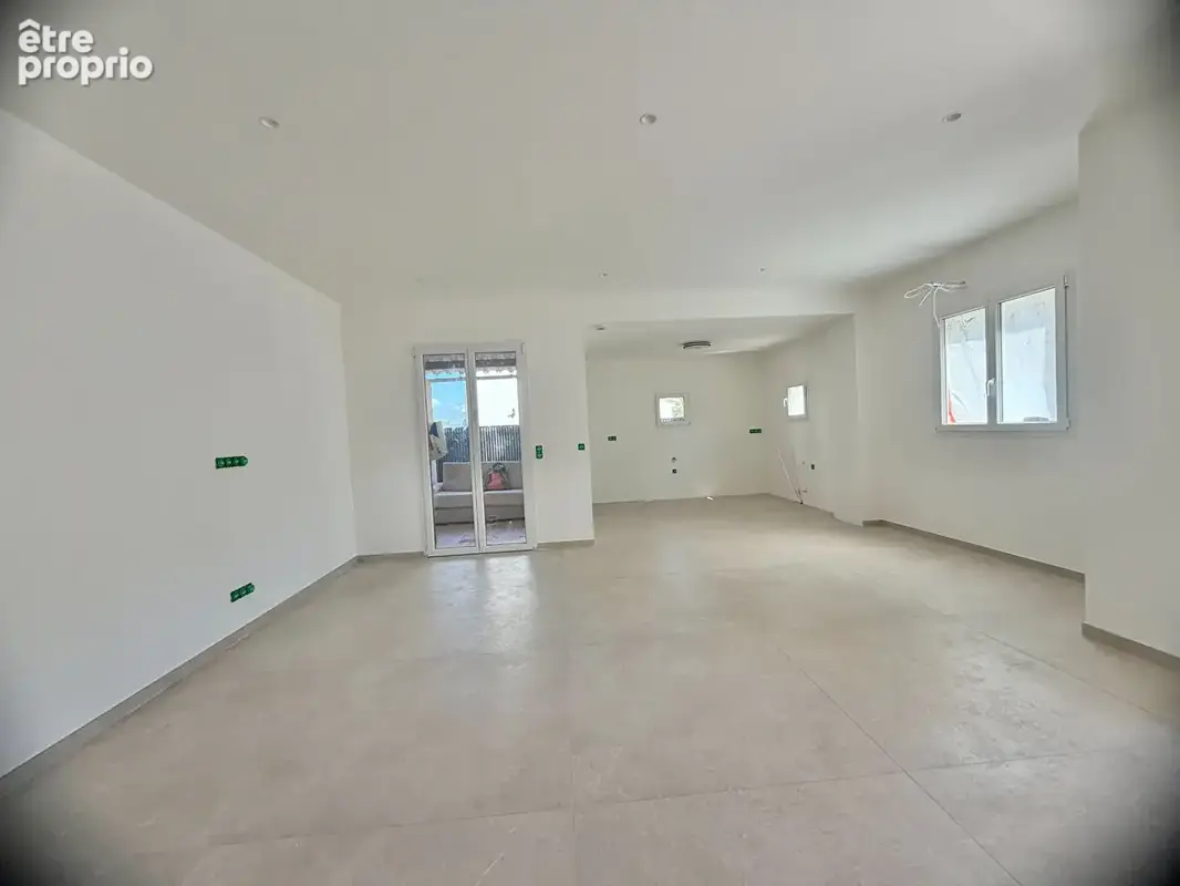 Appartement à FAYENCE