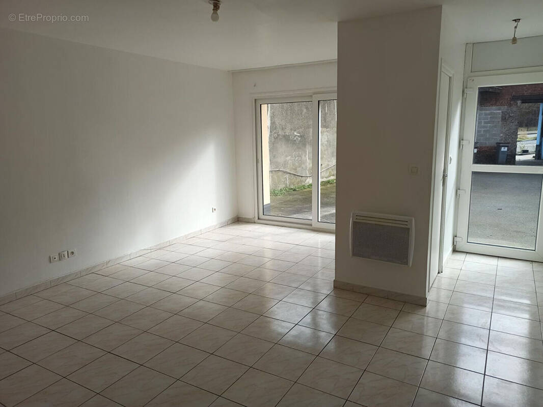 Maison à BRUAY-LA-BUISSIERE