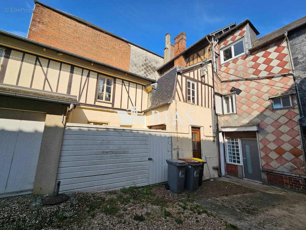 Appartement à LE NEUBOURG