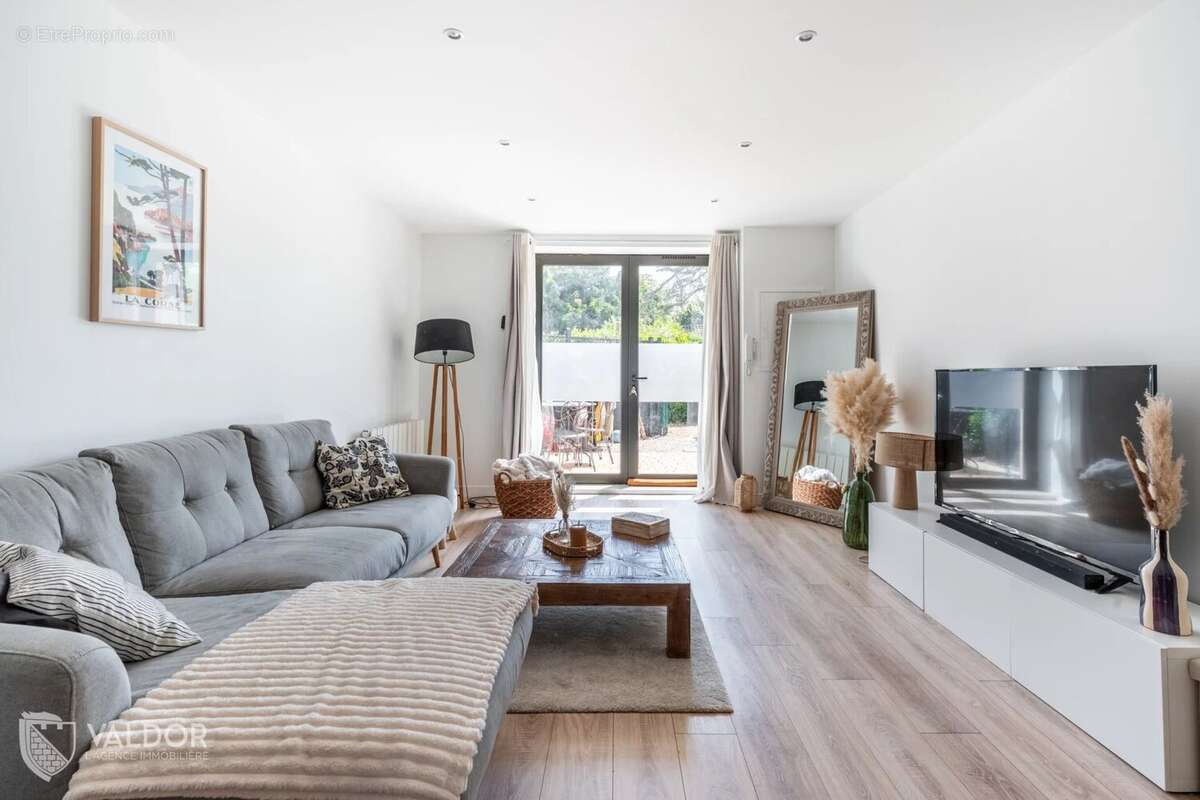 Appartement à ARNAS