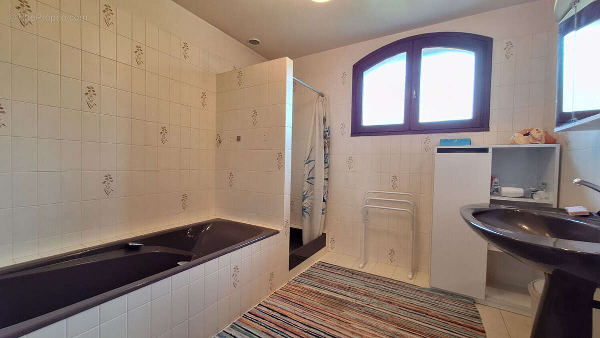 Maison à COURNON-D'AUVERGNE