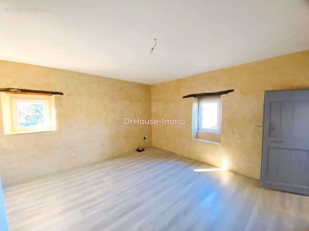 Maison 140 m² à Ribaute-Les-Tavernes  - photo 5