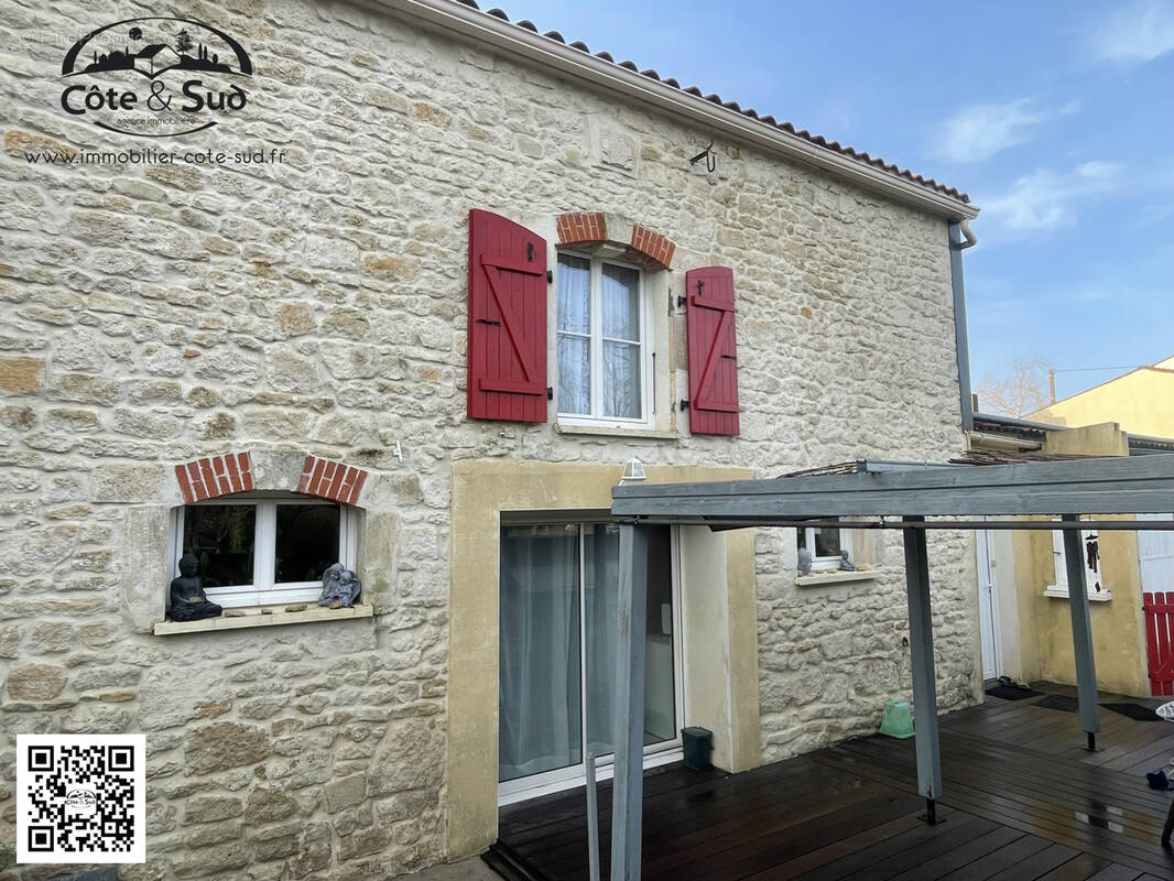 Maison à AIGREFEUILLE-D&#039;AUNIS