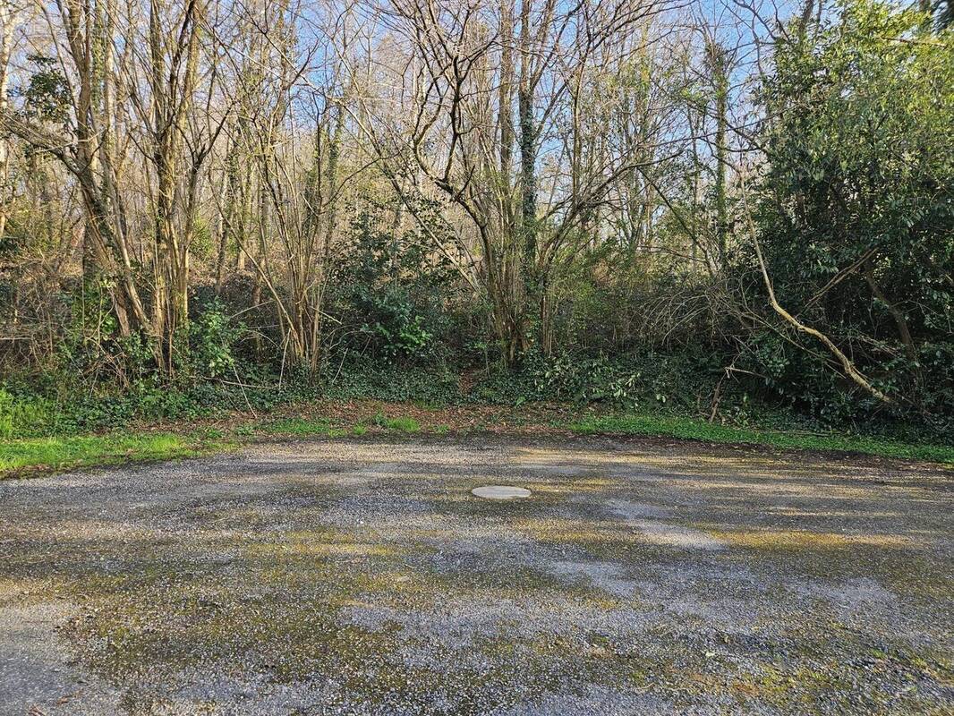 Terrain à BARBAZAN-DEBAT