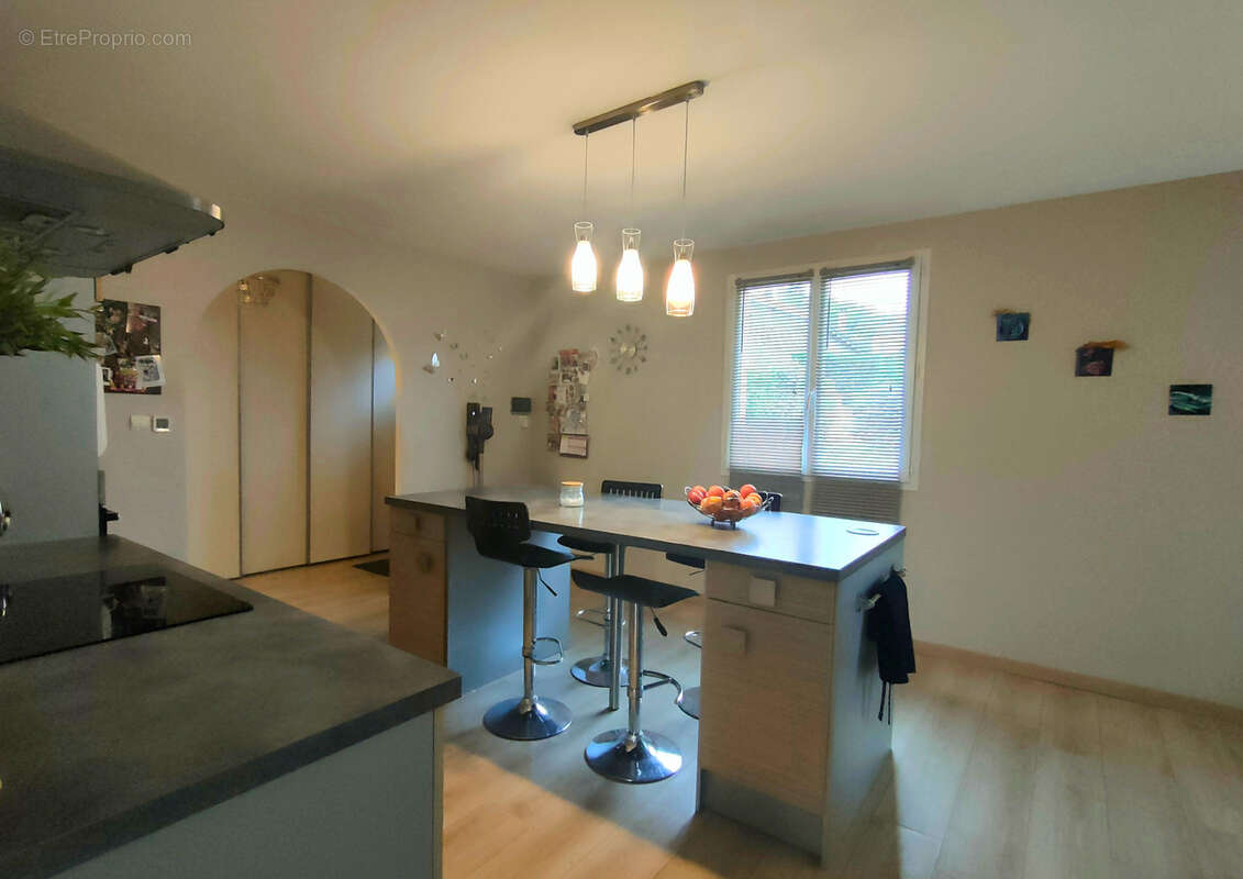 Maison à VINZELLES