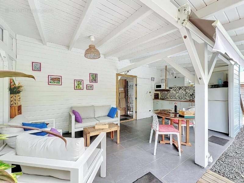 Commerce à SAINT-FRANCOIS