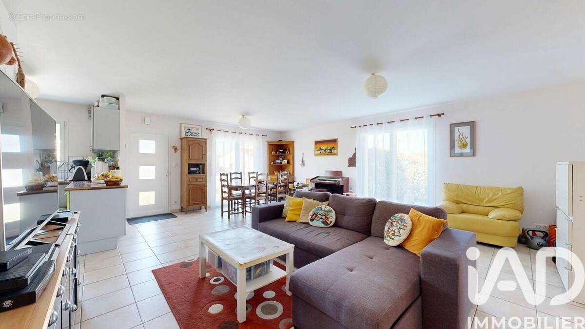 Photo 1 - Maison à COUFFE