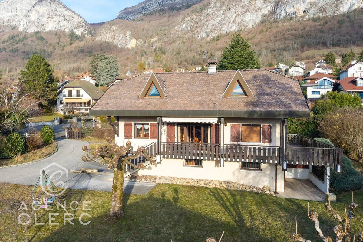 Maison à VEYRIER-DU-LAC