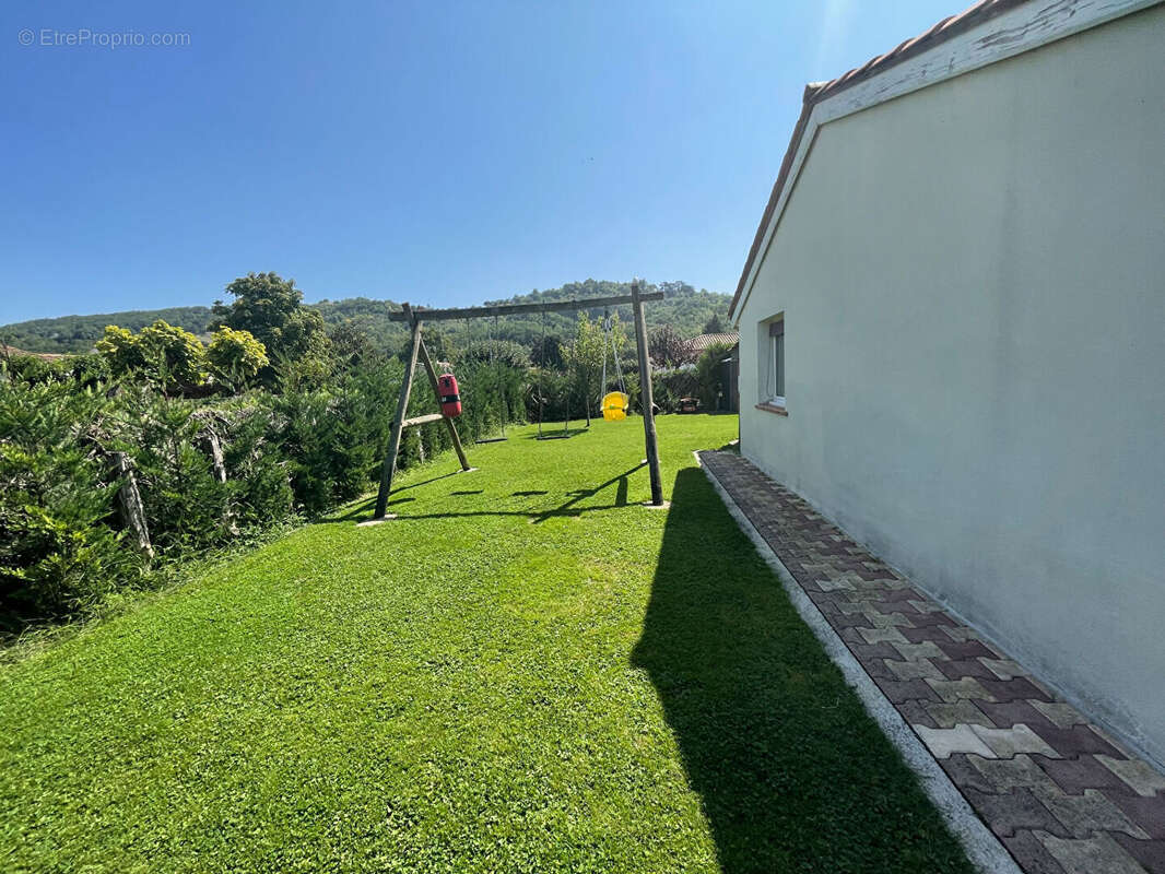 Maison à SAINT-SYLVESTRE-SUR-LOT