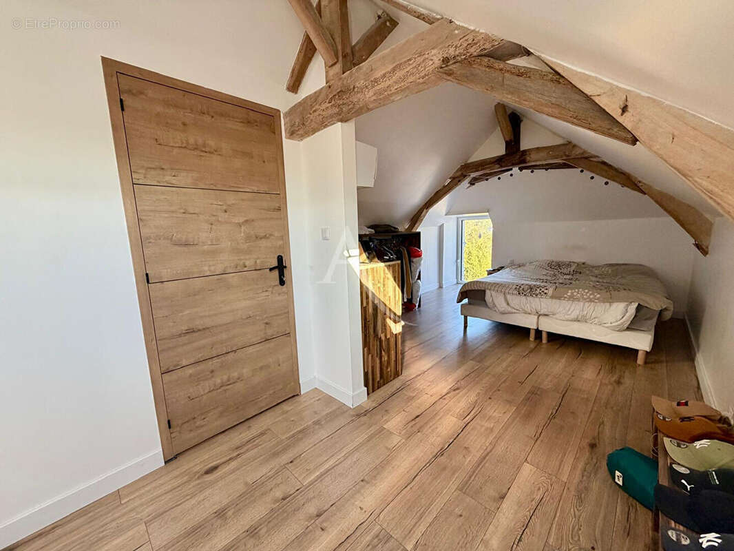 Maison à JUIGNE-SUR-LOIRE