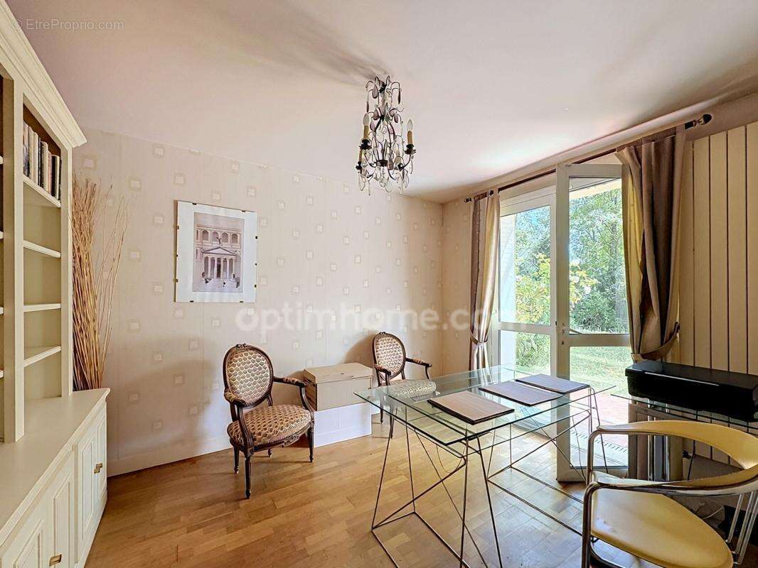 BESSANCOURT (95) Maison 5 chambres 250m² - photo 14