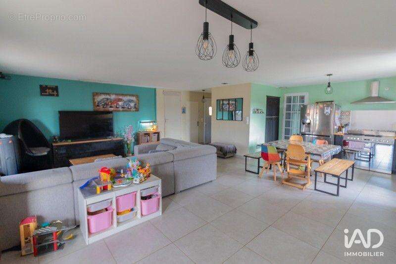 Photo 5 - Maison à NALLIERS