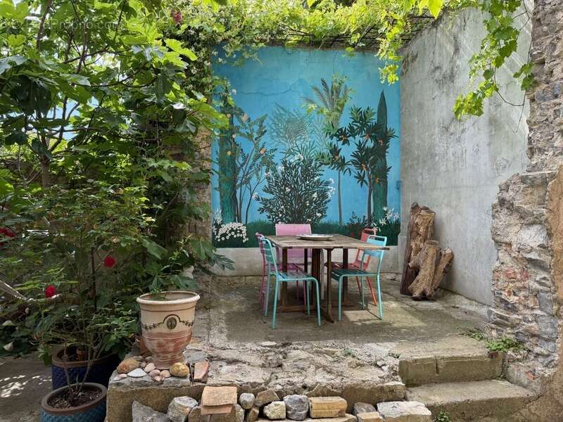 Maison à MONTREDON-DES-CORBIERES
